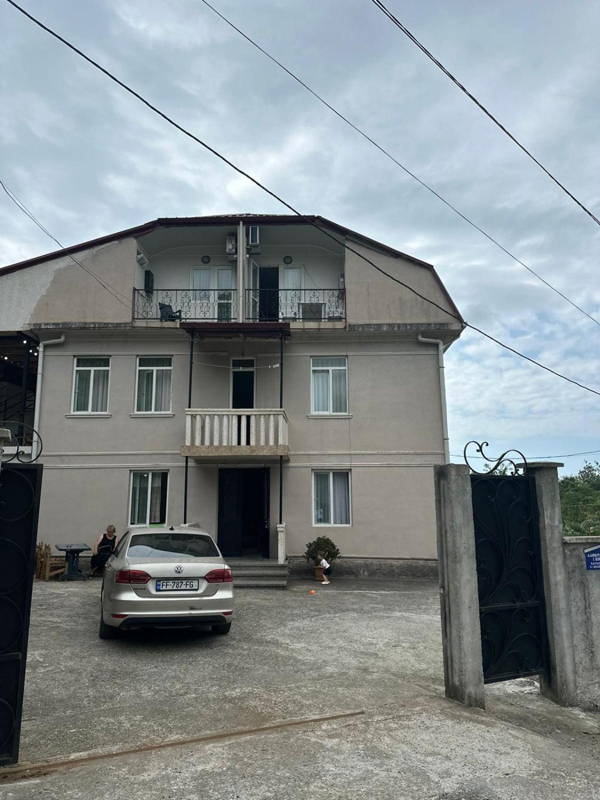 Shamil House Guest House Makhinjauri Exterior photo