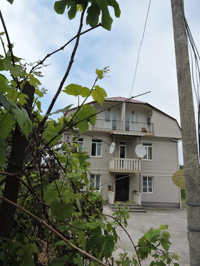 Shamil House Guest House Makhinjauri Exterior photo